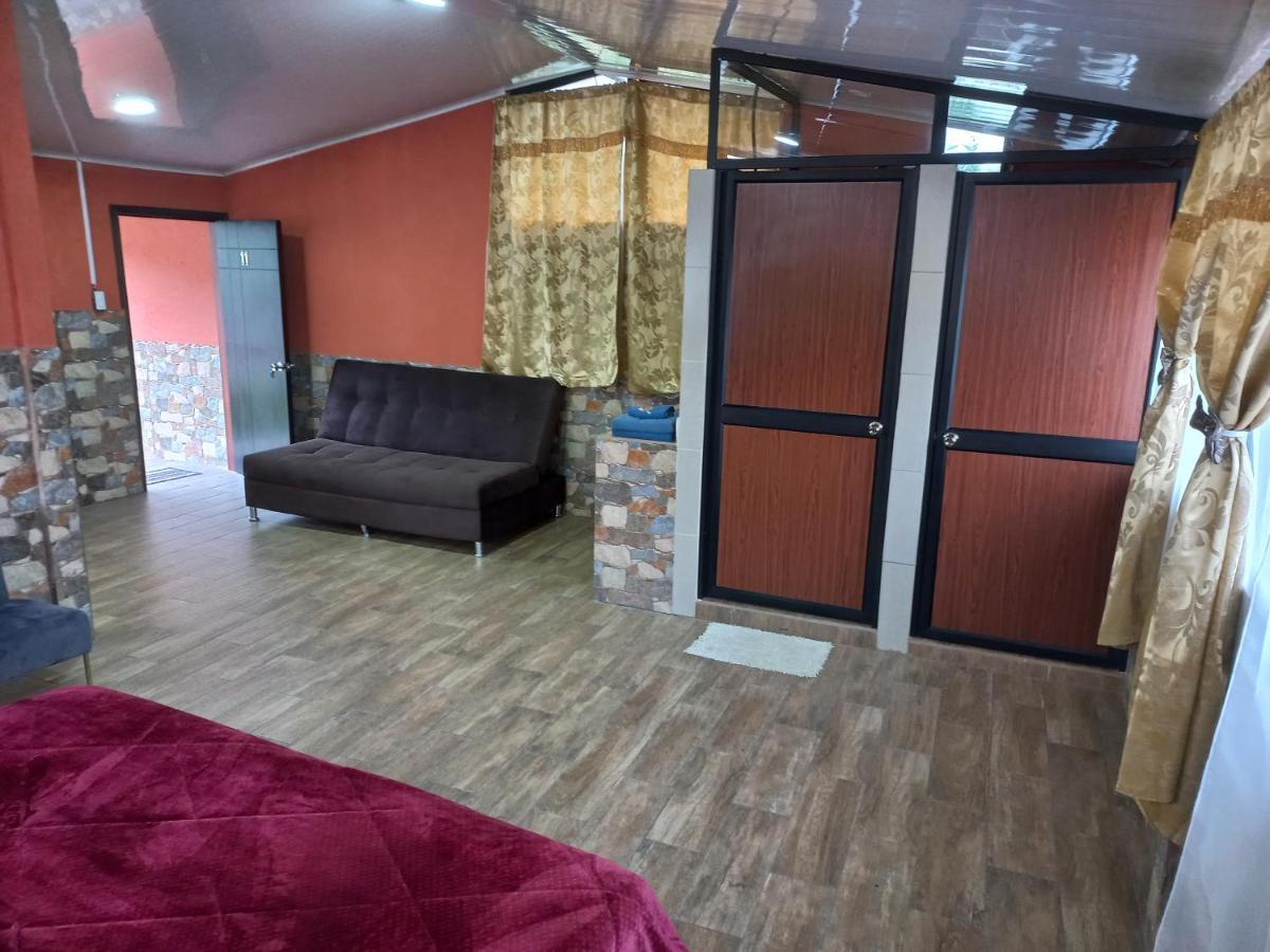 Hostal La Casa De Rodrigo Baeza Bagian luar foto