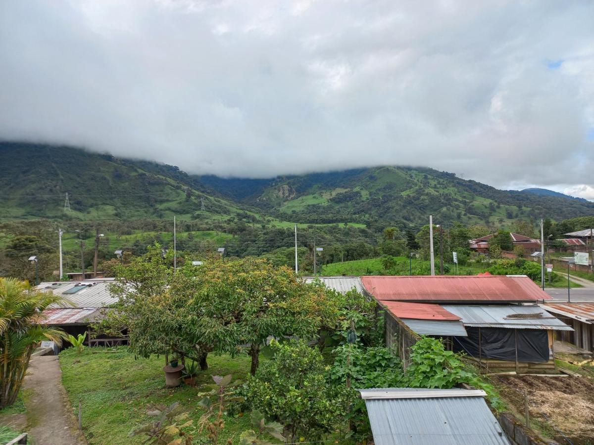 Hostal La Casa De Rodrigo Baeza Bagian luar foto