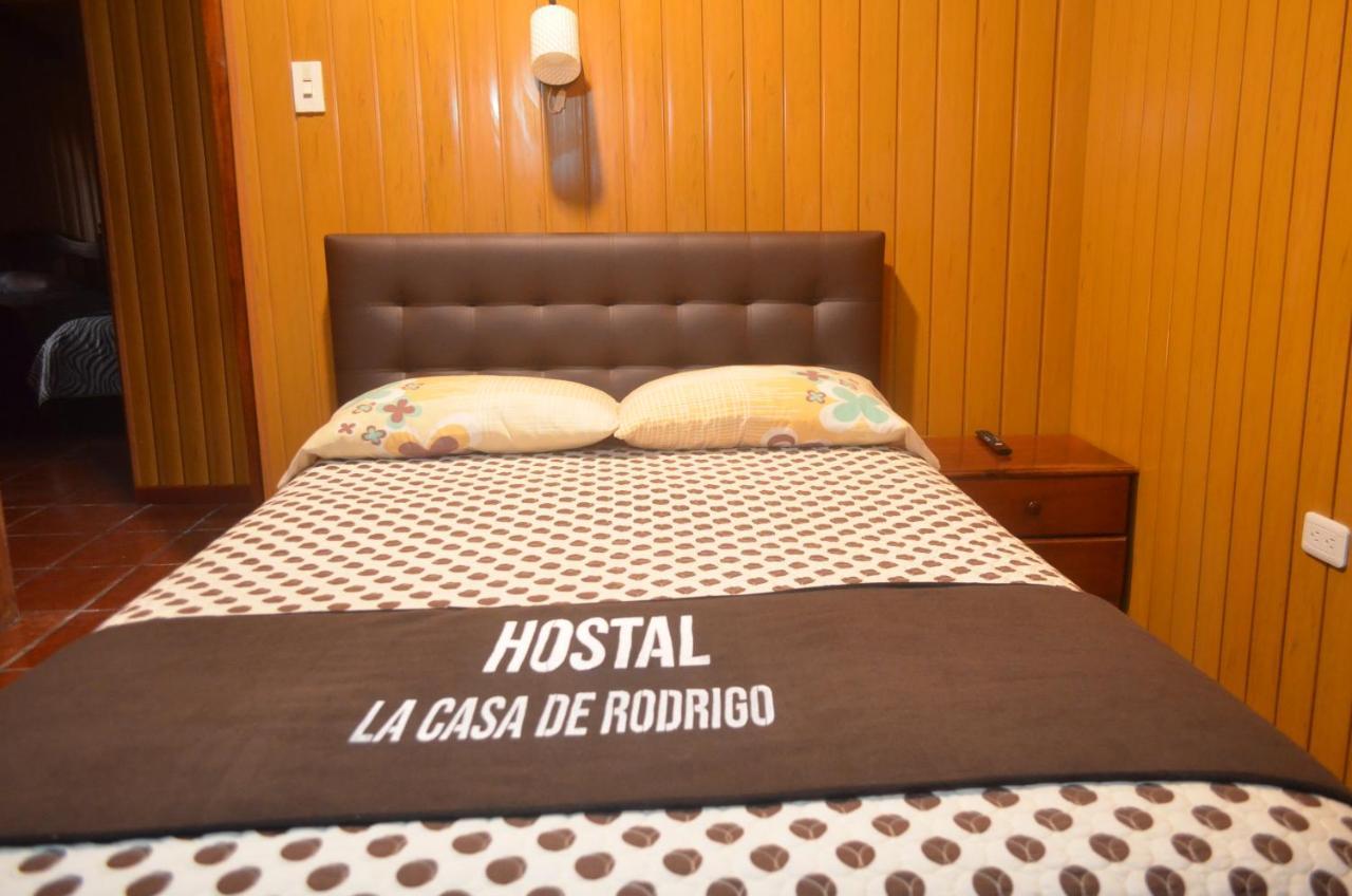 Hostal La Casa De Rodrigo Baeza Bagian luar foto