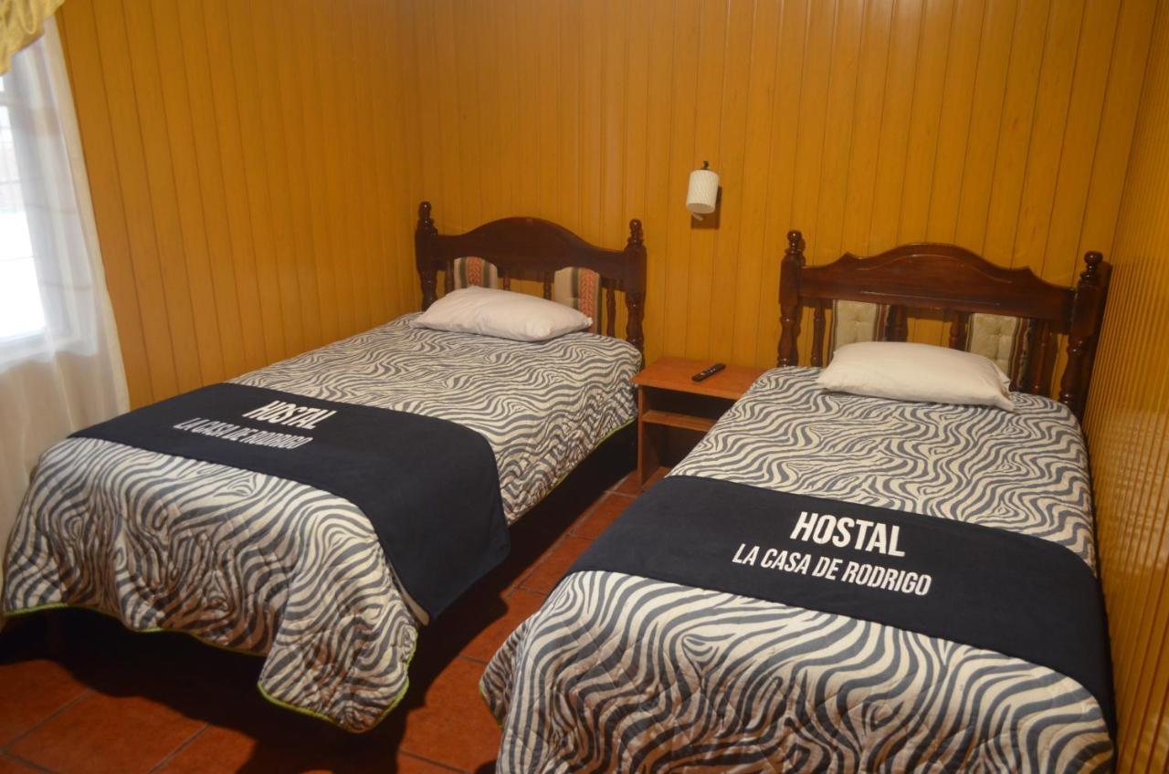 Hostal La Casa De Rodrigo Baeza Bagian luar foto