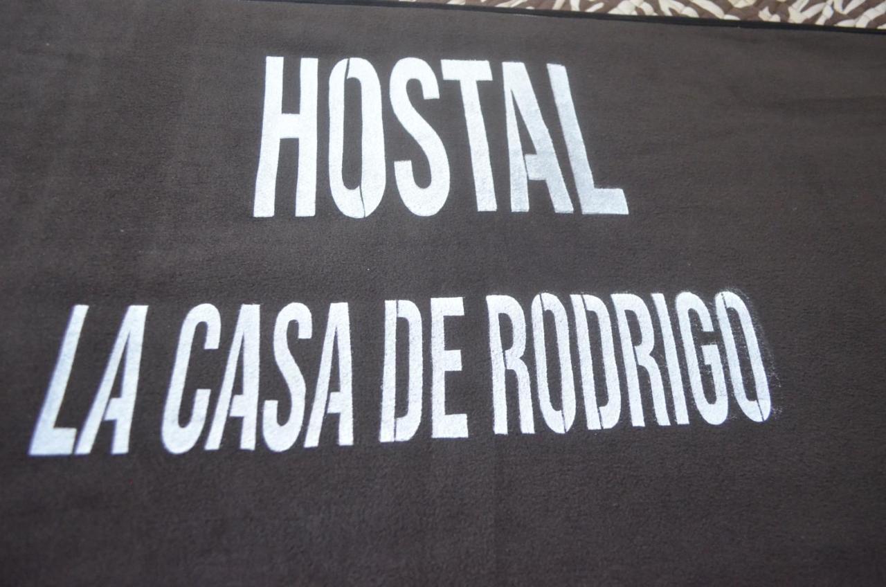 Hostal La Casa De Rodrigo Baeza Bagian luar foto